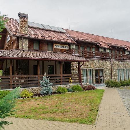 Montana 219 Hotel Nagysebes Kültér fotó